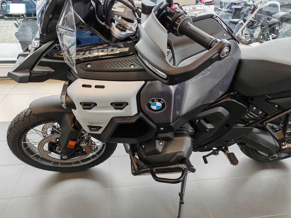 BMW R 1300 GSA Adventure Triple Black 2025 - Nou Garanție 5 - Ocazie