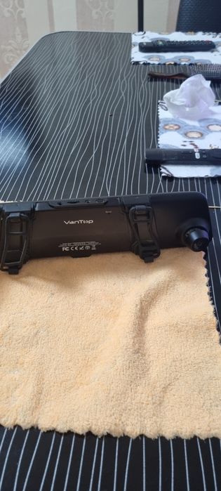 Продам видеорегистратор для машины состояние отличное.