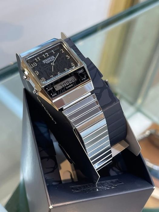 Casio Vintage AQ-800EST-1A с хронографом