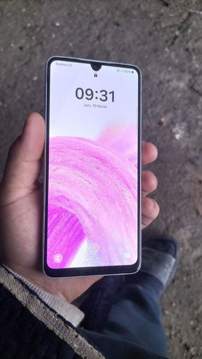 Idealni Samsung a33 5g