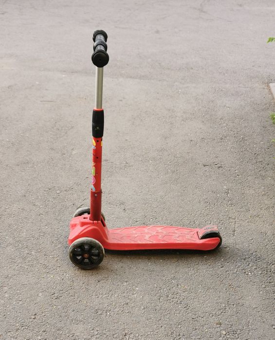 Самокат на девочку и на мальчика