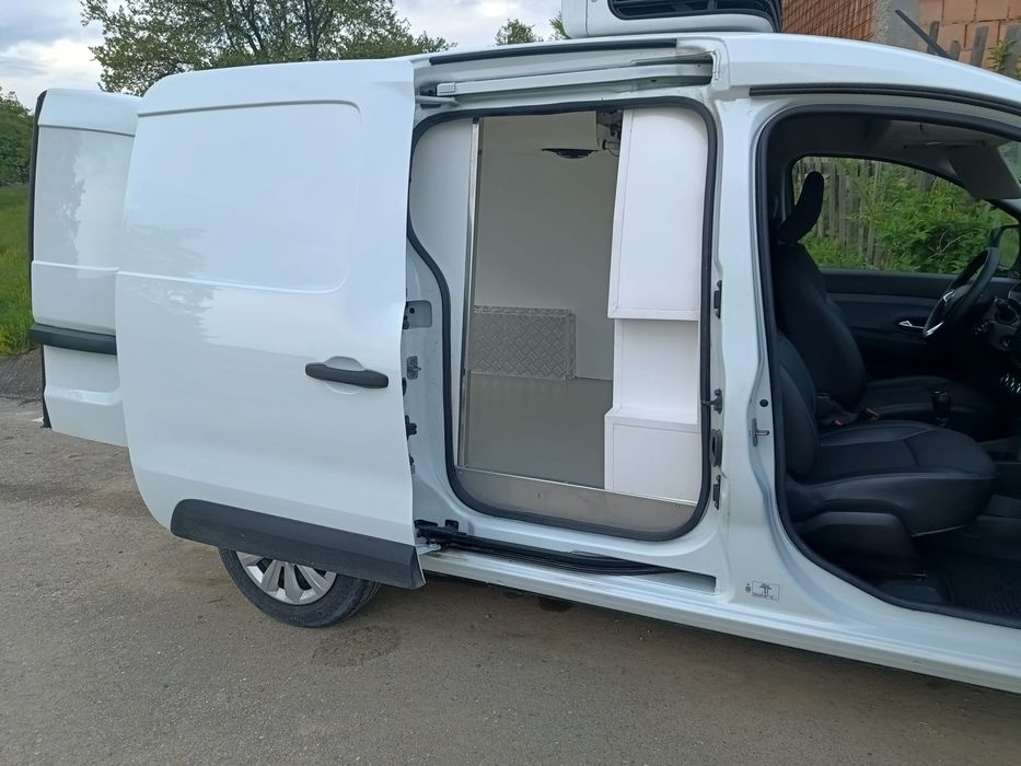 RENAULT Express 2023 — imagine 4
