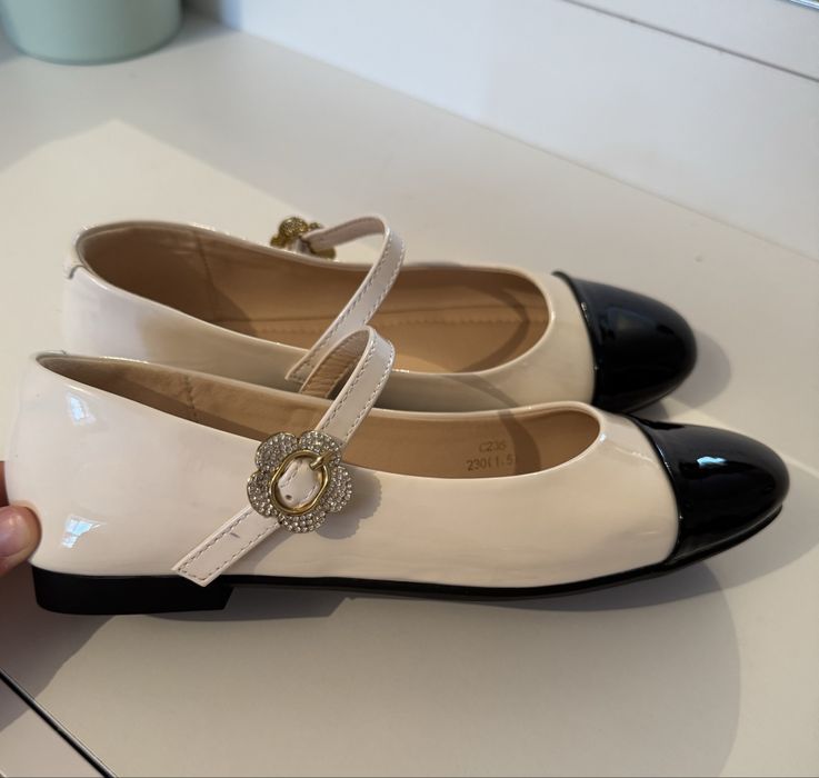 Лакированная балетка