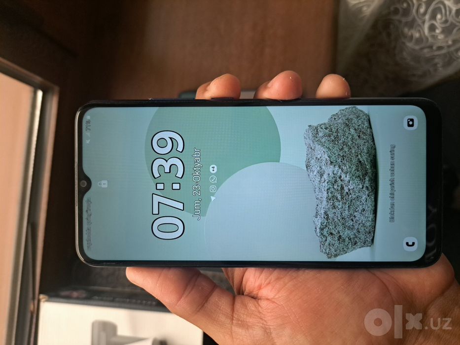 Samsung A 03 4 Ga 64 talik xolati yangidek