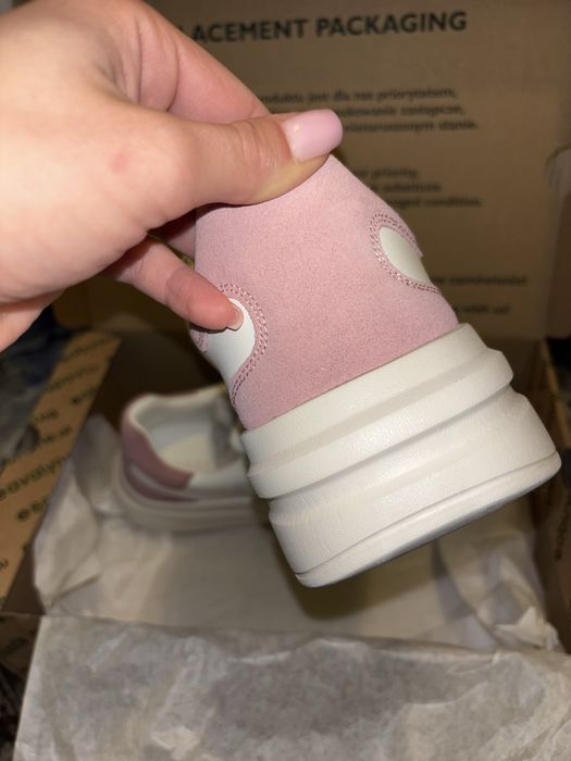 Guess Сникърси Elbina FLJELB LEA12 Бял