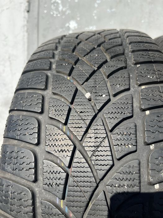 2 бр. зимни гуми 245/45/19 Dunlop 6+ mm DOT 3419
