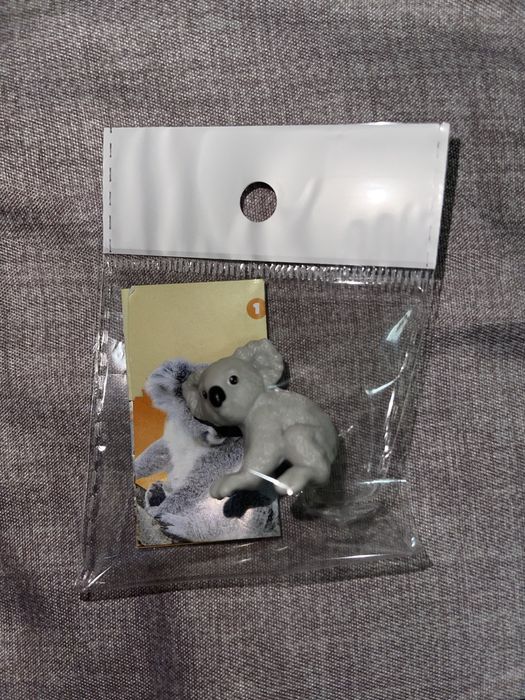 Продамe игрушки Kinder Surprise