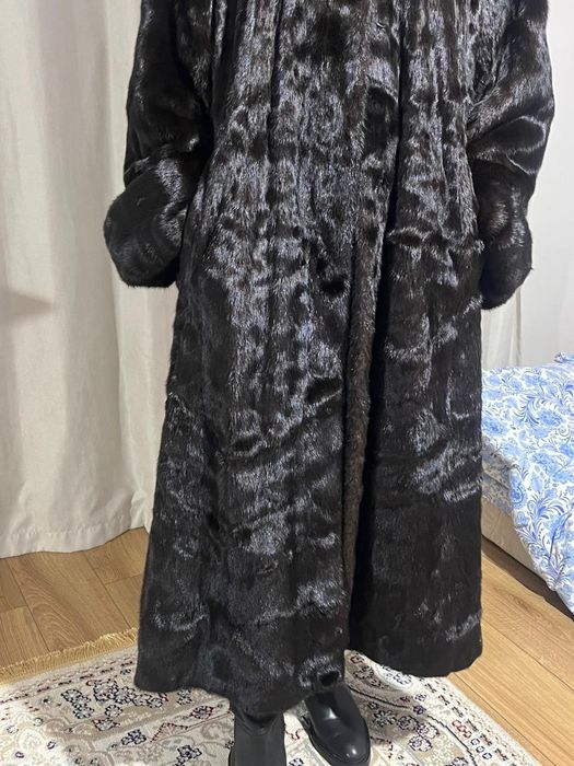 Продам срочно шубу