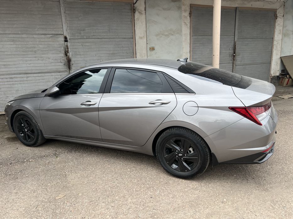 Elantra 2021 2-pozitsiya