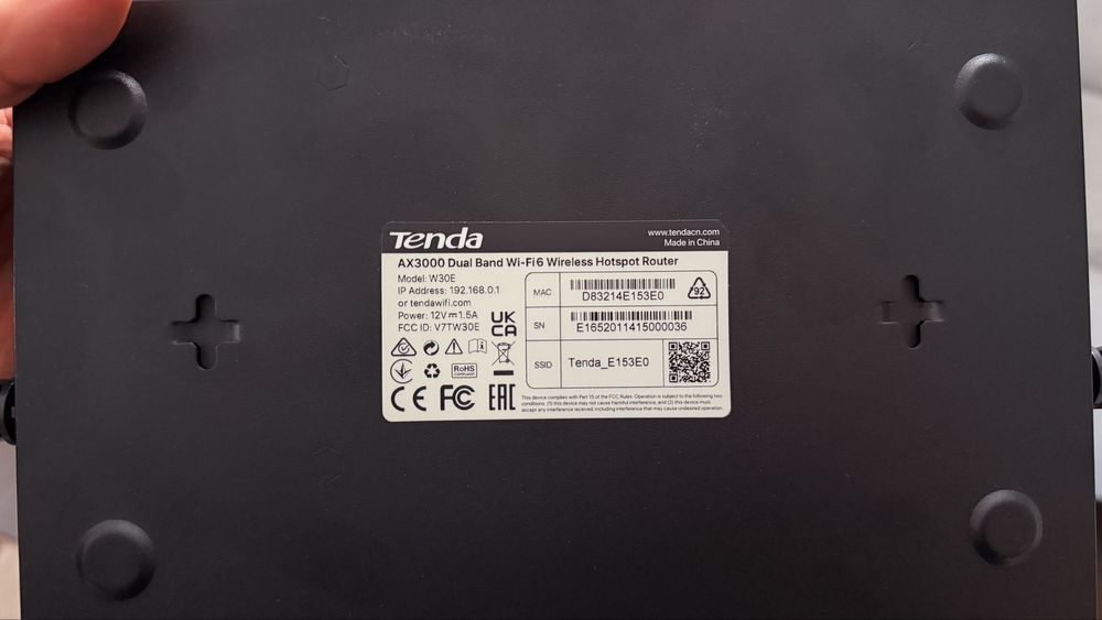 Router Tenda W30E AX3000, 4xRJ45 1Gbps 1xUSB WiFi 6, 2.4-5GHz, 3000 Mbps, 200 utilizatori