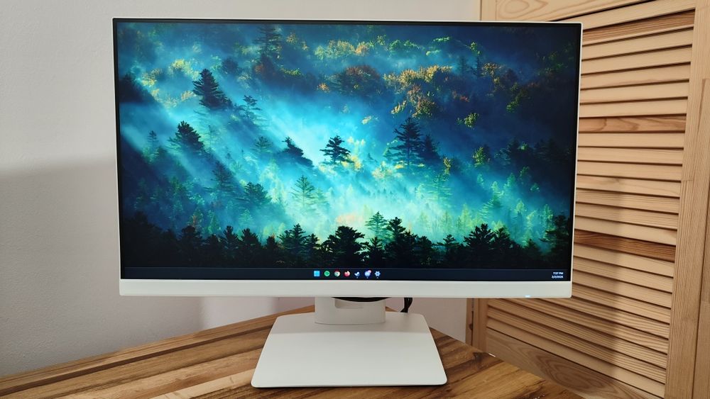 Monitor HP x24ih vopsit alb - pentru setup gaming alb