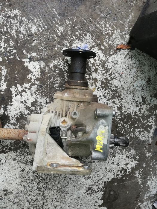 Grup spate cutie transfer Nissan murano 35i v6 248 cai VQ35DE 2007