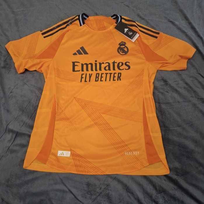 ADIDAS тениски на Real Madrid НОВИ
