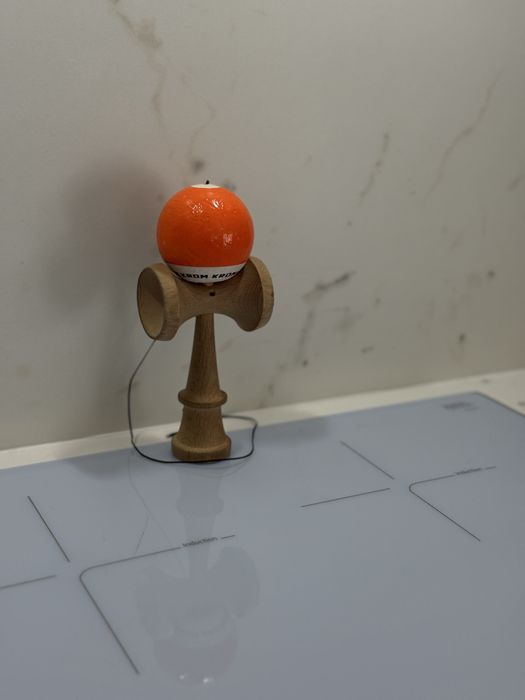 kendama krom pop PORTOCALIE