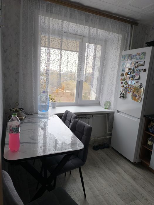 Продам 2-х комнатную квартиру(бывшее общежитие СХИ)