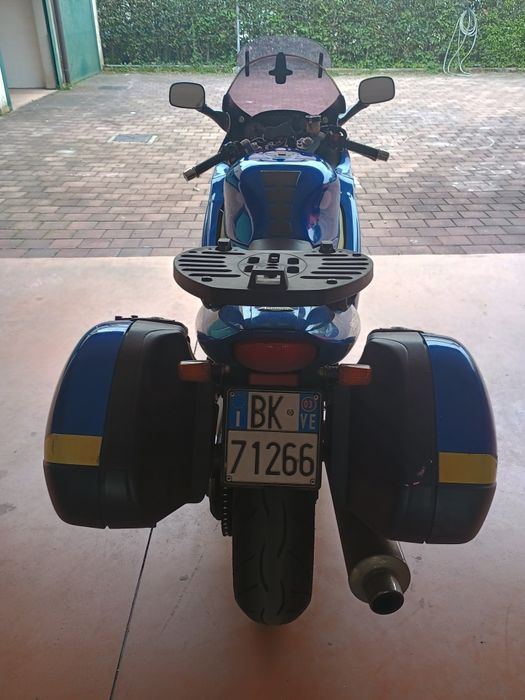 Triumph sprint 955ie 2003