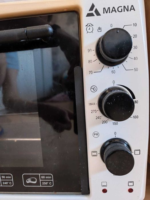 Духовка MAGNA 1500 Вт 36 л