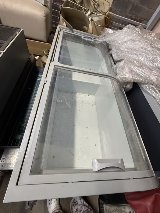 Морозильник с сетками