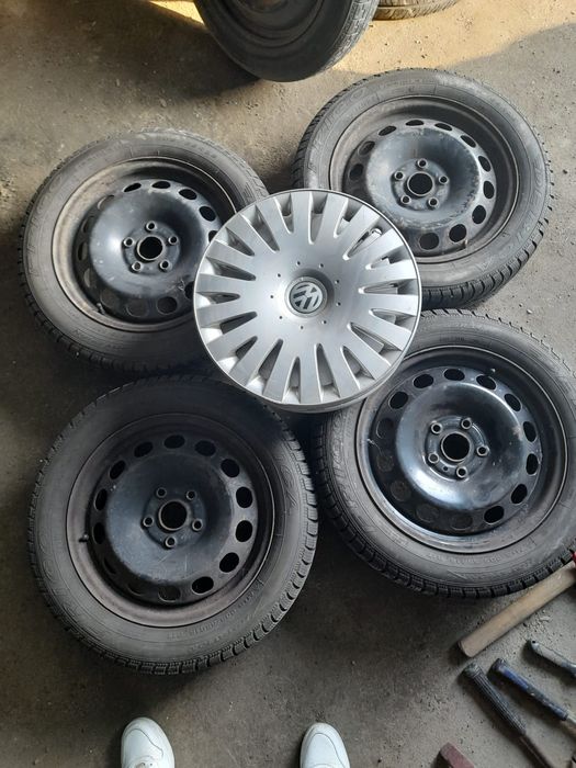 Set 4 Anvelope 205-55-16 M+S  DOT 2321 ca NOI + Jante  5x112 + Capace