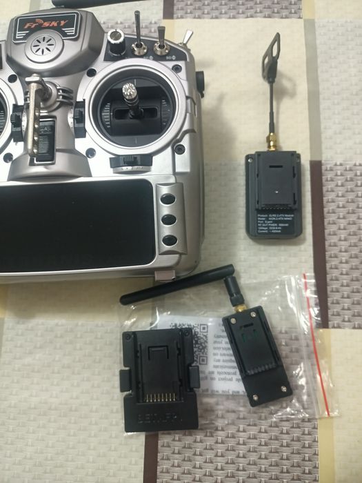 Radiocomanda FrSky X9D + ELRS + 4 in 1 multiprotocol