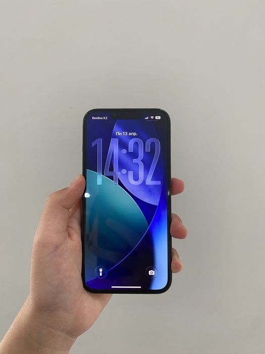 Iphone 13 зеленый