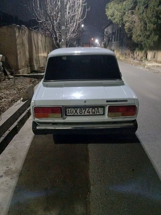 Vaz 2107 sotiladi