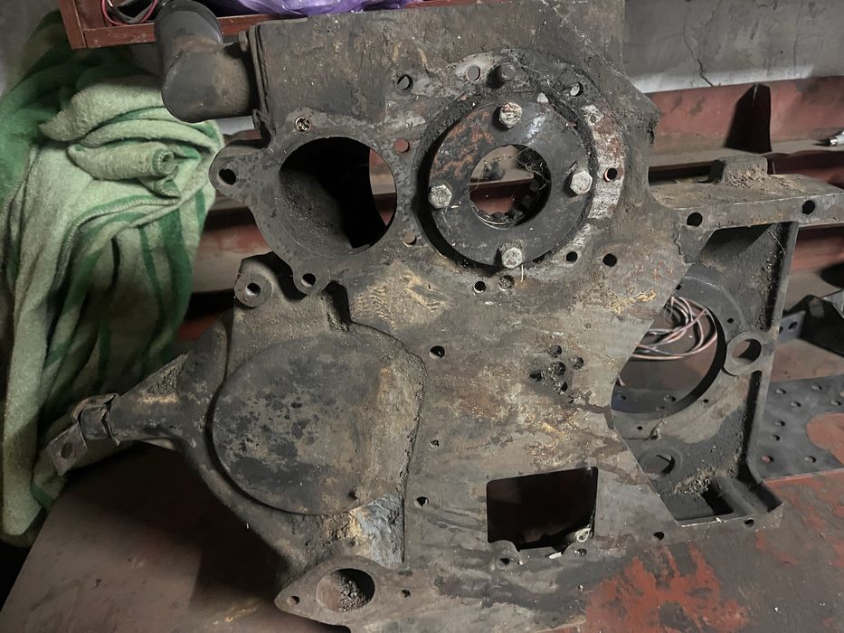 Лобовая крышка шахман