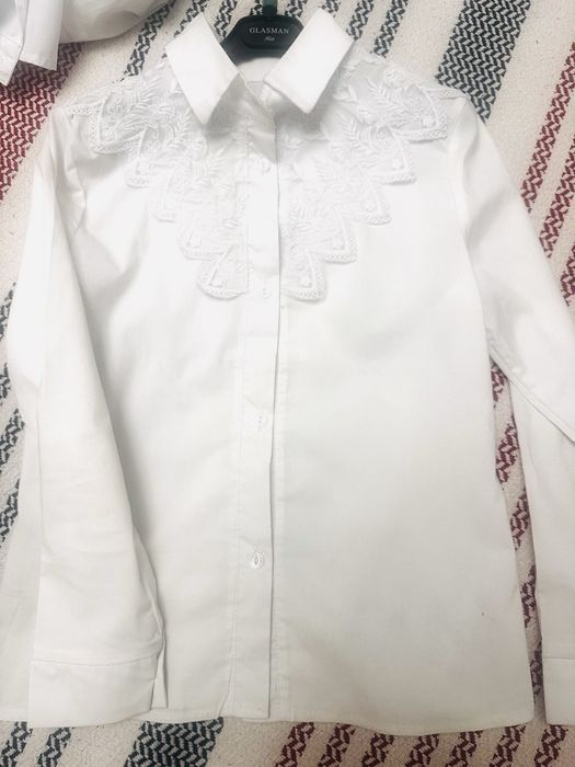 Рубашки для девочки, все вместе за 2000