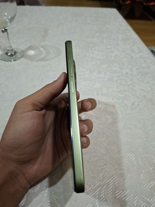 Redmi 14 C xali yangide 3 oy ishlatilgan