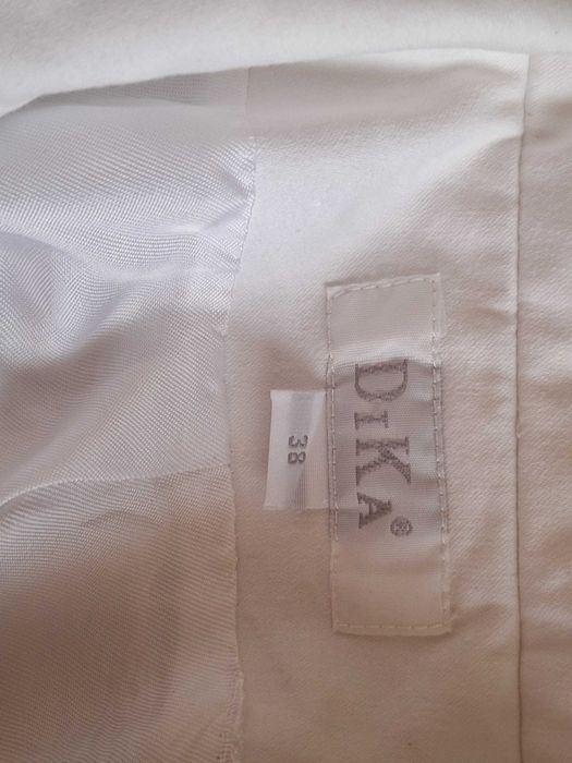 Чисто бяло дамско сако DIKA