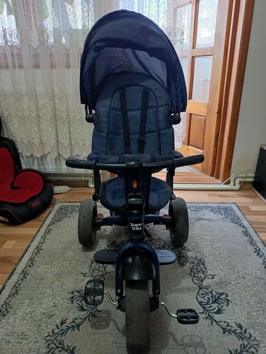 Vând tricicletă reglabilă poziție de somn