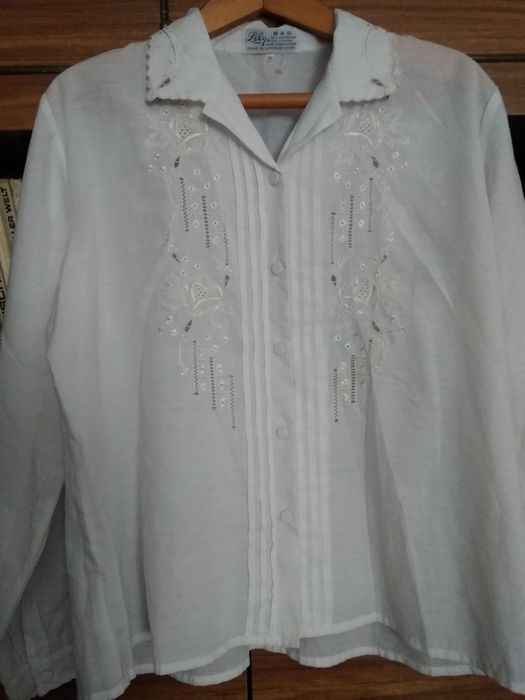 Блузки, юбки размер 46-48,54