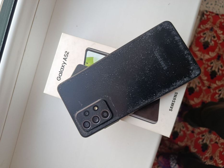 Samsung Galaxy A52