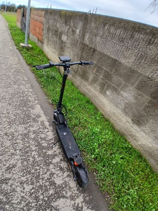 Vand trotineta electrica!