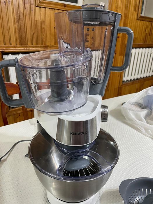 Кухонный комбайн