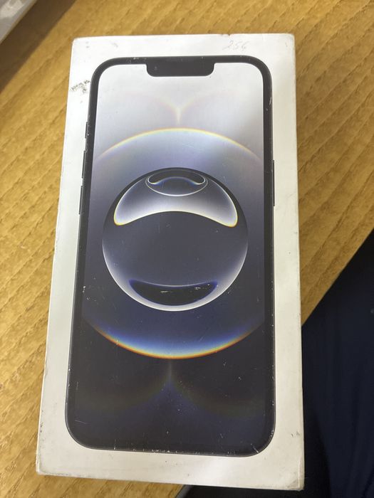 iPhone 16e с гарантеем