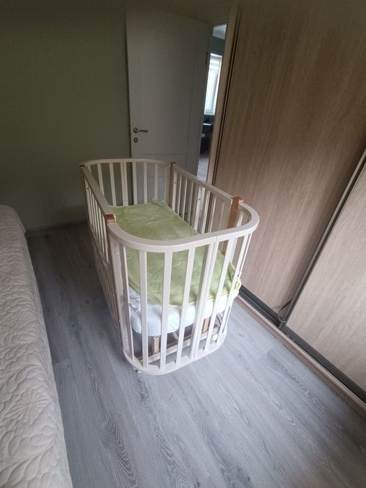 Продам!Многофункциональная кроватка.