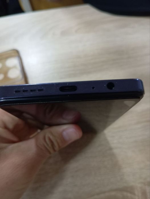 Telefon nomi infinix hote 30 garantiy bir oy