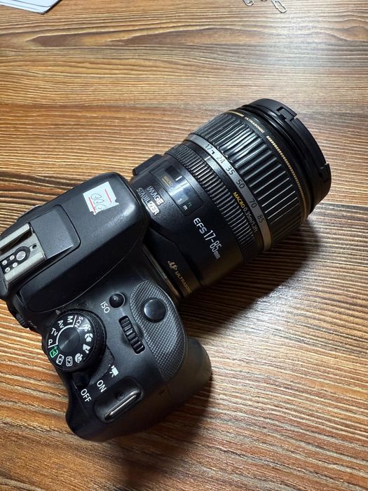 Фотоаппарат Canon 100D