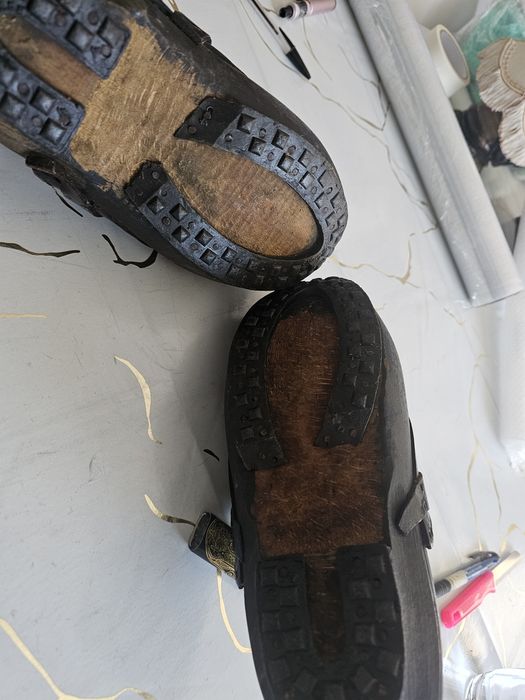 Стари дървени Фламандски обувки.100% автентичност!
В много добро състо