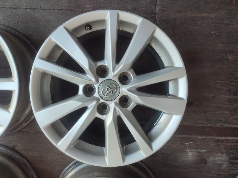 Диски R16 5x114.3 Оригинал на Toyota и др