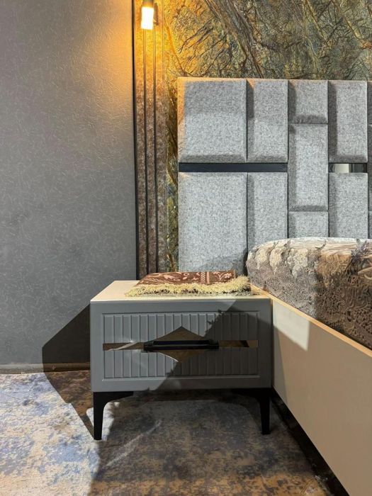 Спальный тумбы и комоты