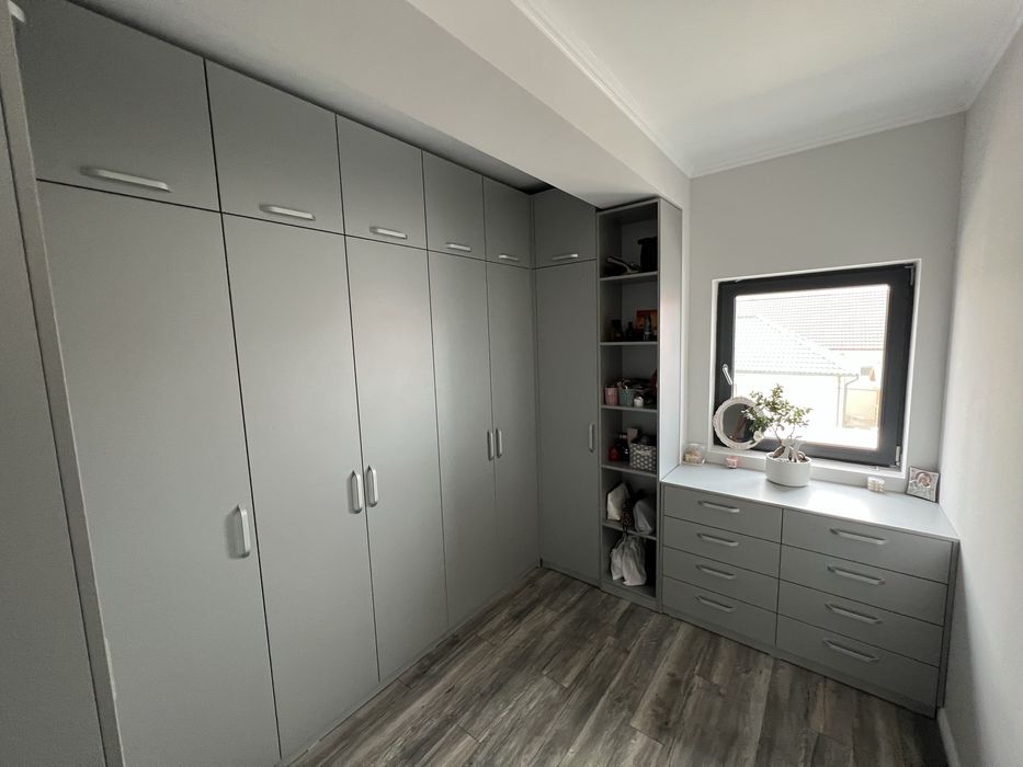 Vila moderna 5 camere-eficienta energetic-cartier nou aproape de mare