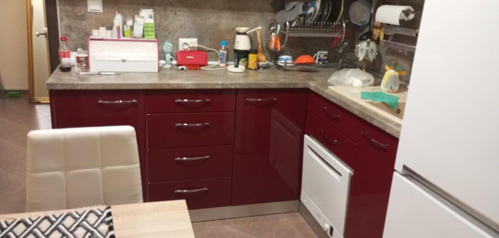 Продава се Двустаен апартамент в Бургас, Славейков - 68 кв.м за 2523 €/кв.м - Снимка #3