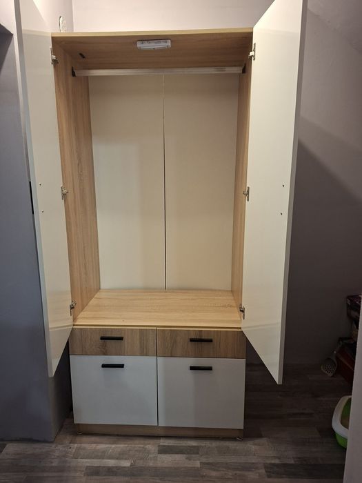 Двукрилен гардероб BOXXX