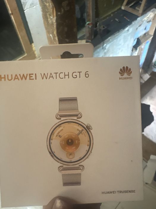 Чисто нов Huawei Watch GT 6 (41mm) Milanese Gold / Запечатан с кутия