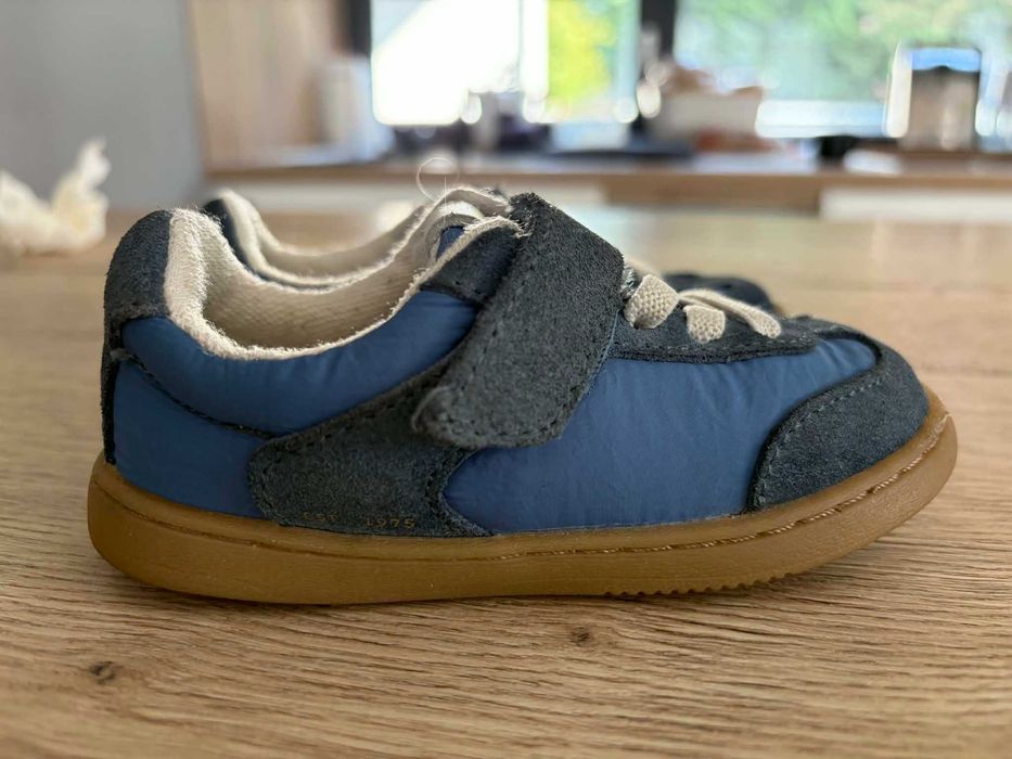 Adidasi barefoot Zara, marimea 22