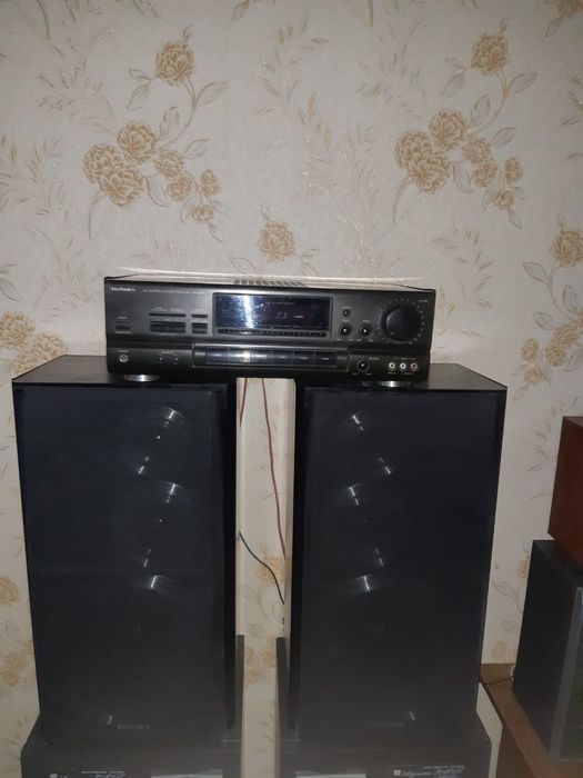 Усилитель с колонками Technics