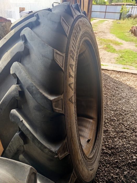 Продам резину на МТЗ