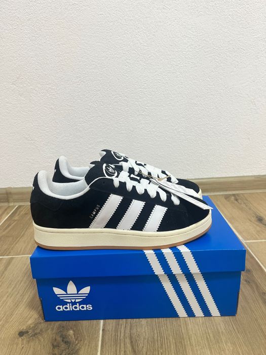 Нови обувки Adidas Campus 00s черни унисекс модел